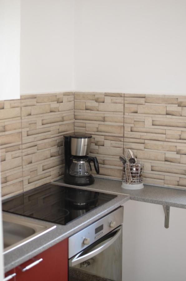 Vila Cu Trandafiri Cozy Apartments 2 Camere Bragadiru Luaran gambar