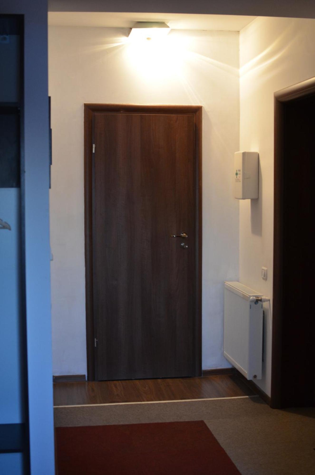 Vila Cu Trandafiri Cozy Apartments 2 Camere Bragadiru Luaran gambar